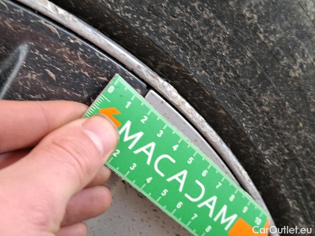  Tesla  Model Y TESLA  / 2021 / 5P / SUV RWD #5