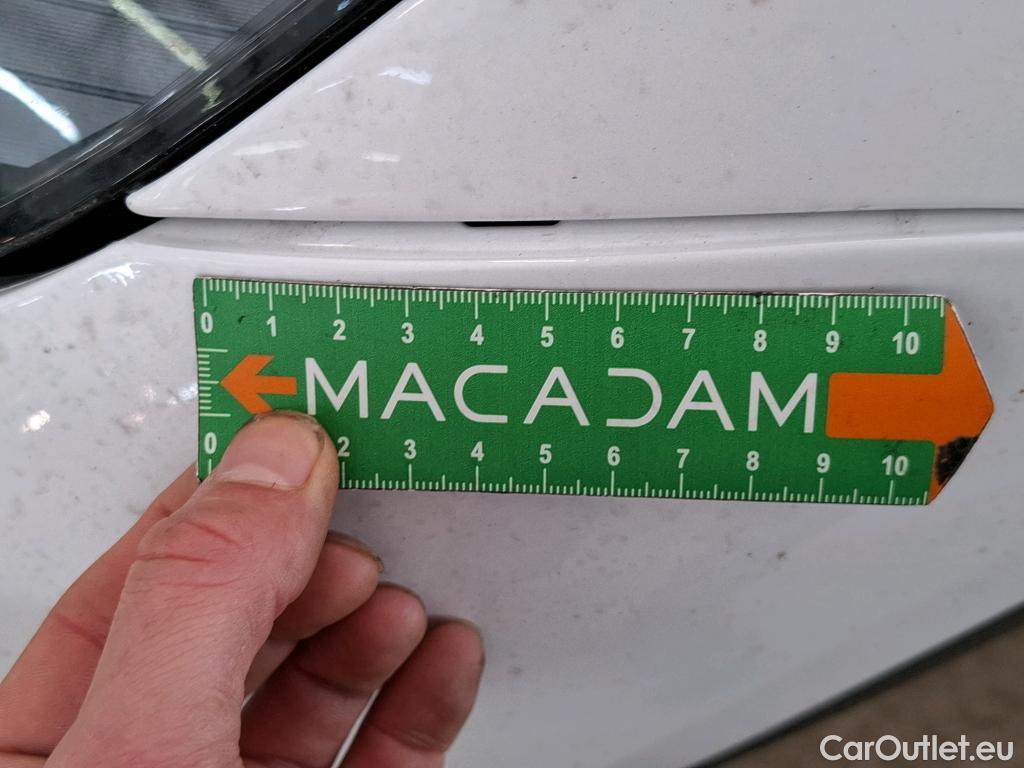  Tesla  Model Y TESLA  / 2021 / 5P / SUV RWD #52