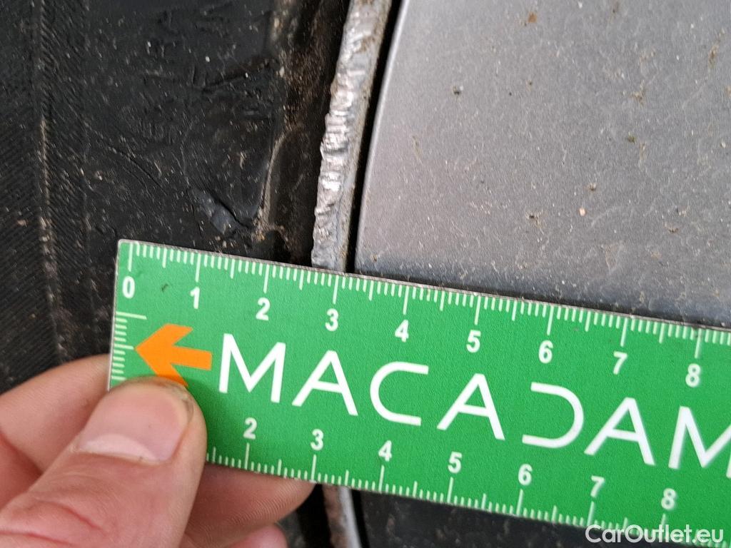  Tesla  Model Y TESLA  / 2021 / 5P / SUV RWD #38