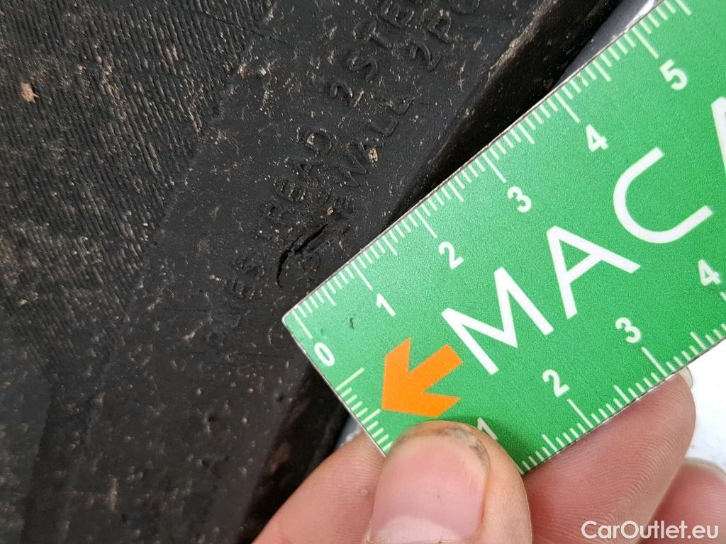  Tesla  Model Y TESLA  / 2021 / 5P / SUV RWD #39