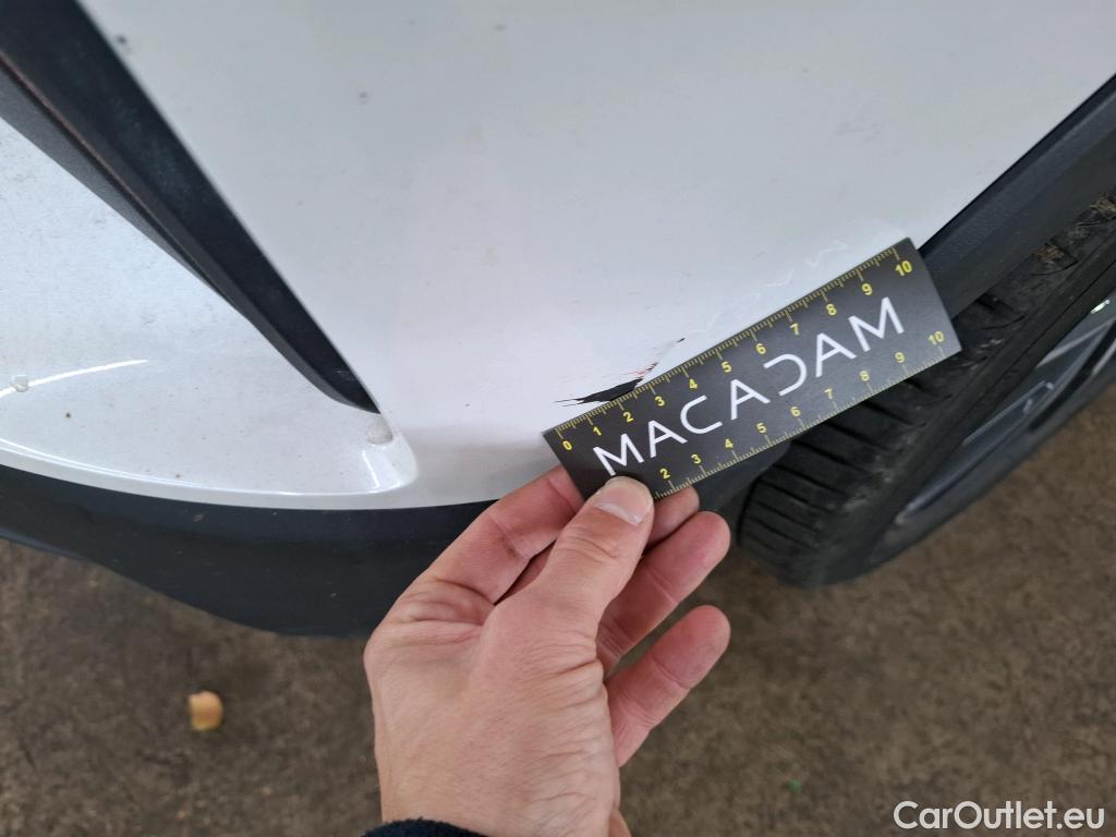  Toyota  C-HR TOYOTA  / 2016 / 5P / SUV 2.0 HYBRIDE 184 DISTINCTIVE #6