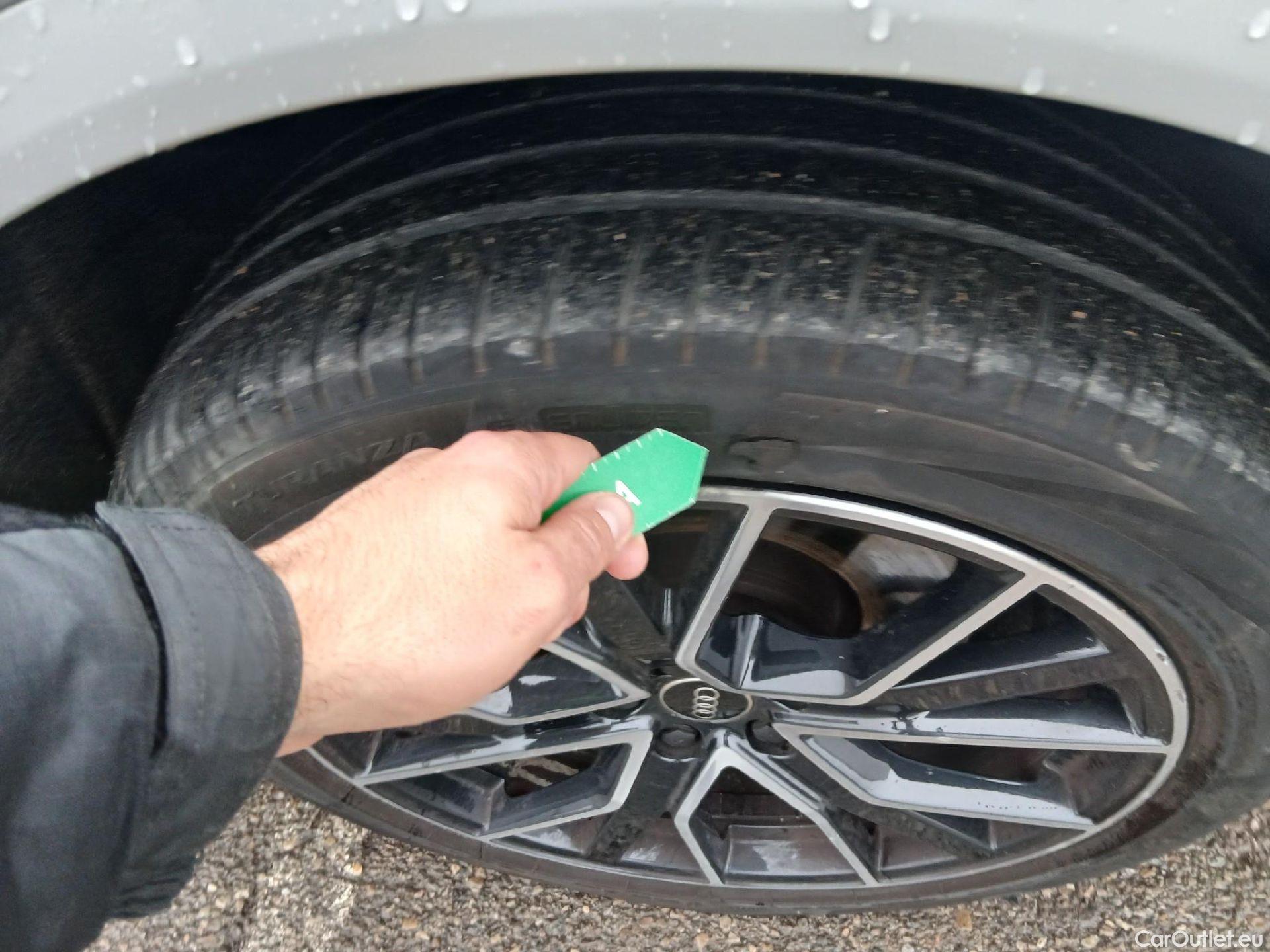  Audi  Q5 AUDI  SPORTBACK / 2020 / 5P / todoterreno Black Line 50 TFSI e quattro-ultra #14