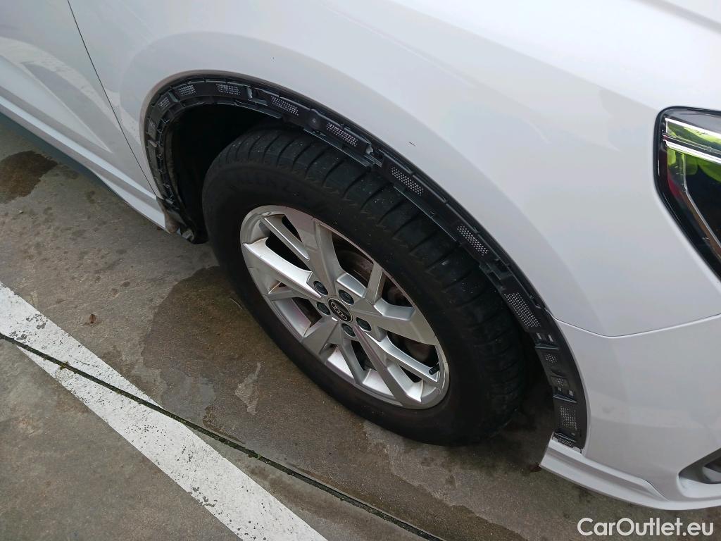  Audi  Q3  45 TFSI e S line 1.4 TFSI 245CV AT6 E6d #1