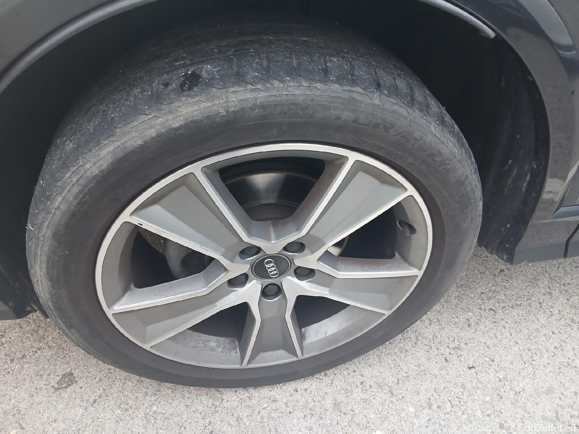  Audi  Q2 AUDI  / 2016 / 5P / todoterreno Design 30 TDI 85kW (116CV) S tronic #12