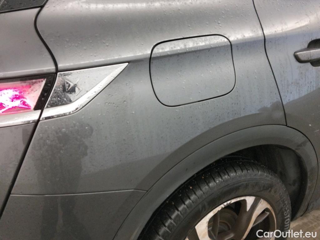  DS  DS7 DS DS 7 Crossback / 2017 / 5P / todoterreno BlueHDi DE 96kW (130CV) Auto. CHIC (AC) #11