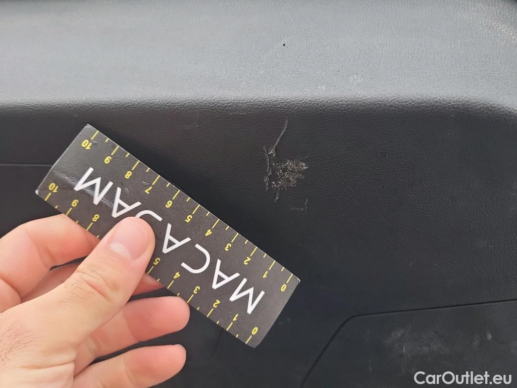  Audi  A1 Sportback AUDI A1 / 2018 / 5P / berlina con portón Sportback Advanced 25 TFSI 70kW (95CV) #2