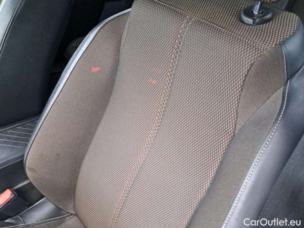  Citroen  DS3 DS DS 3 Crossback / 2018 / 5P / todoterreno PureTech 73 kW Manual SO CHIC #11