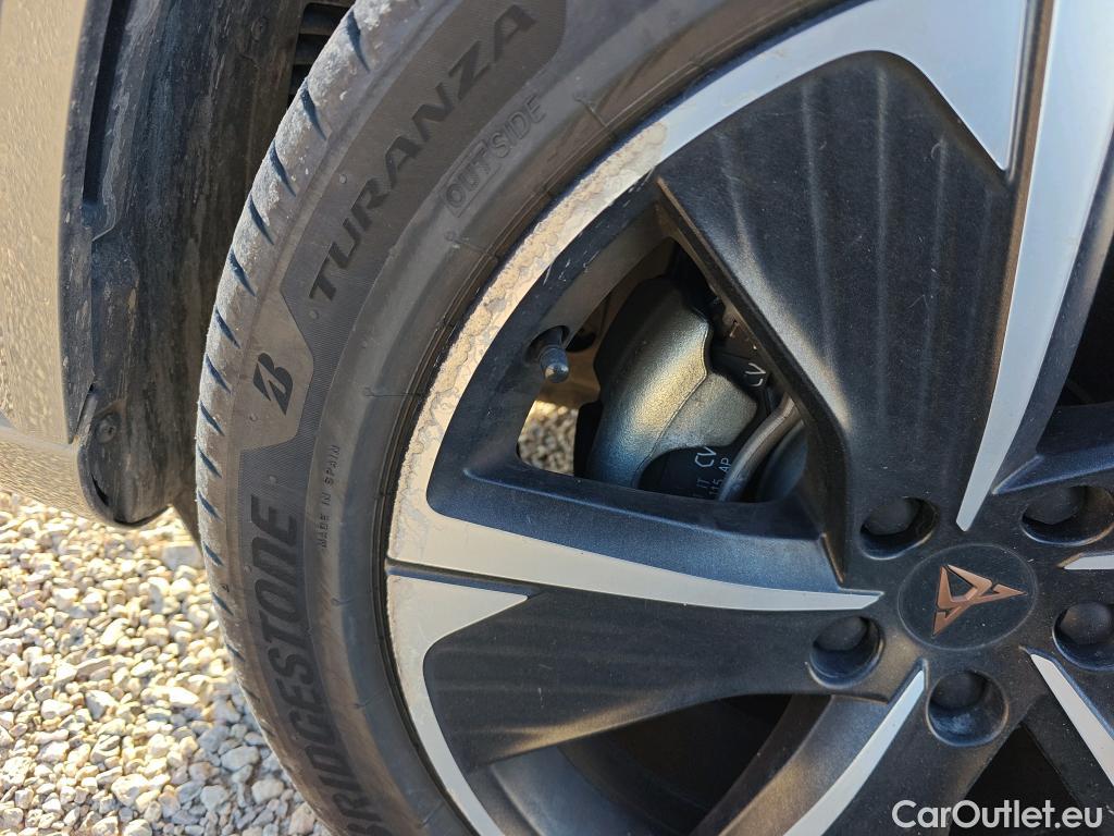  Cupra  Formentor CUPRA  / 2020 / 5P / todoterreno 1.4 e-Hybrid 150kW (204 CV) DSG (AC) #2