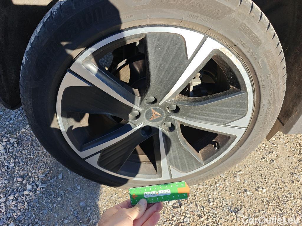  Cupra  Formentor CUPRA  / 2020 / 5P / todoterreno 1.4 e-Hybrid 150kW (204 CV) DSG (AC) #8