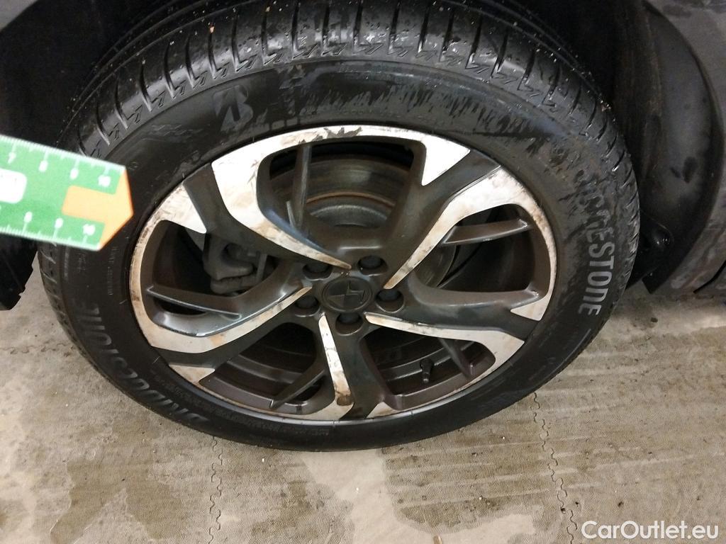  DS  DS7 DS DS 7 Crossback / 2017 / 5P / todoterreno BlueHDi DE 96kW (130CV) Auto. CHIC (AC) #8