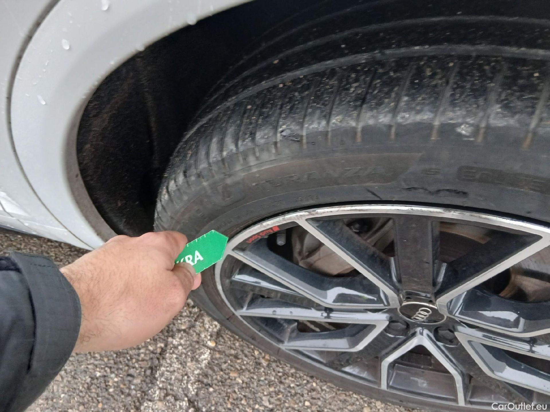  Audi  Q5 AUDI  SPORTBACK / 2020 / 5P / todoterreno Black Line 50 TFSI e quattro-ultra #16