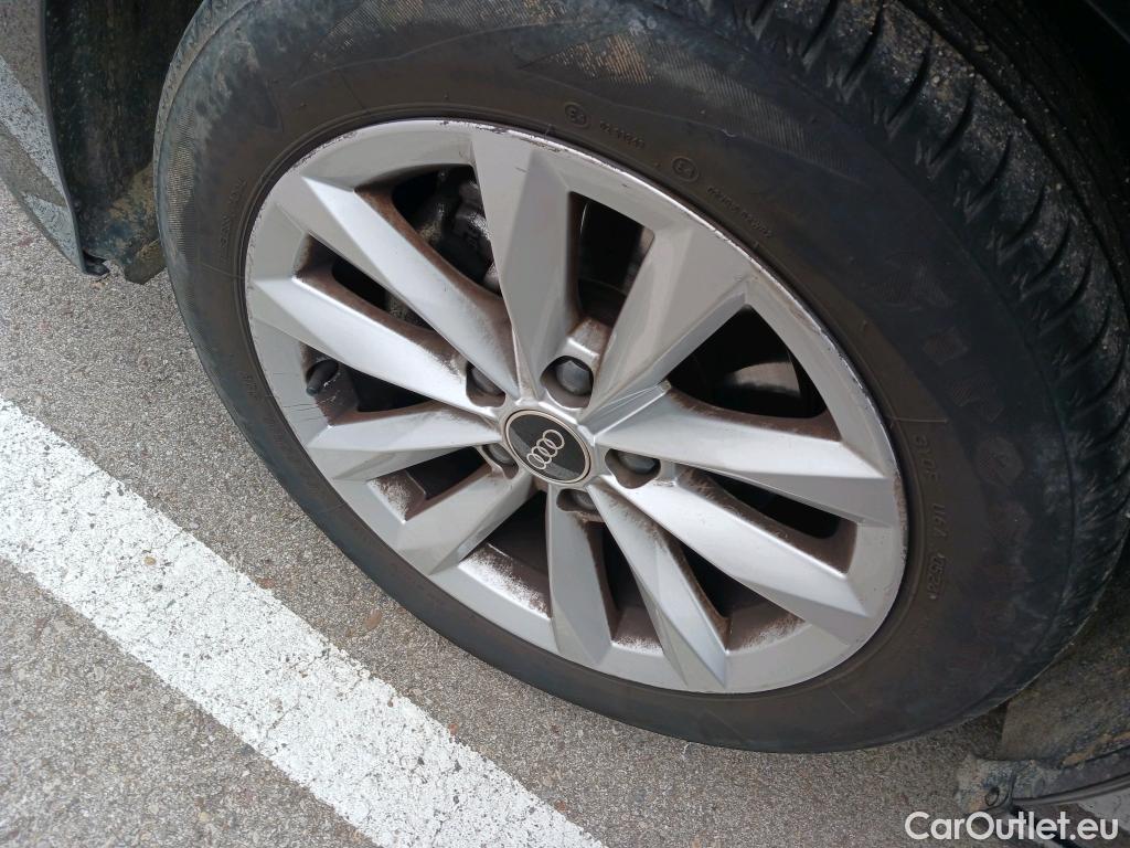  Audi  A3 AUDI  / 2020 / 5P / berlina con portón Sportback 30 TFSI 81kW (110CV) S tronic #11