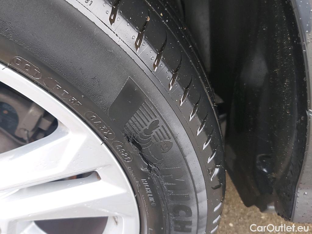  Audi  Q2 AUDI  / 2020 / 5P / todoterreno Advanced 35 TFSI 110kW (150CV) S tronic (AC) #3