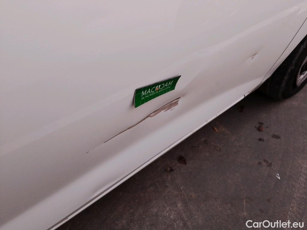  Hyundai  i20 HYUNDAI  / 2020 / 5P / berlina con portón 1.0 TGDI 74kW (100CV) 48V Essence #8