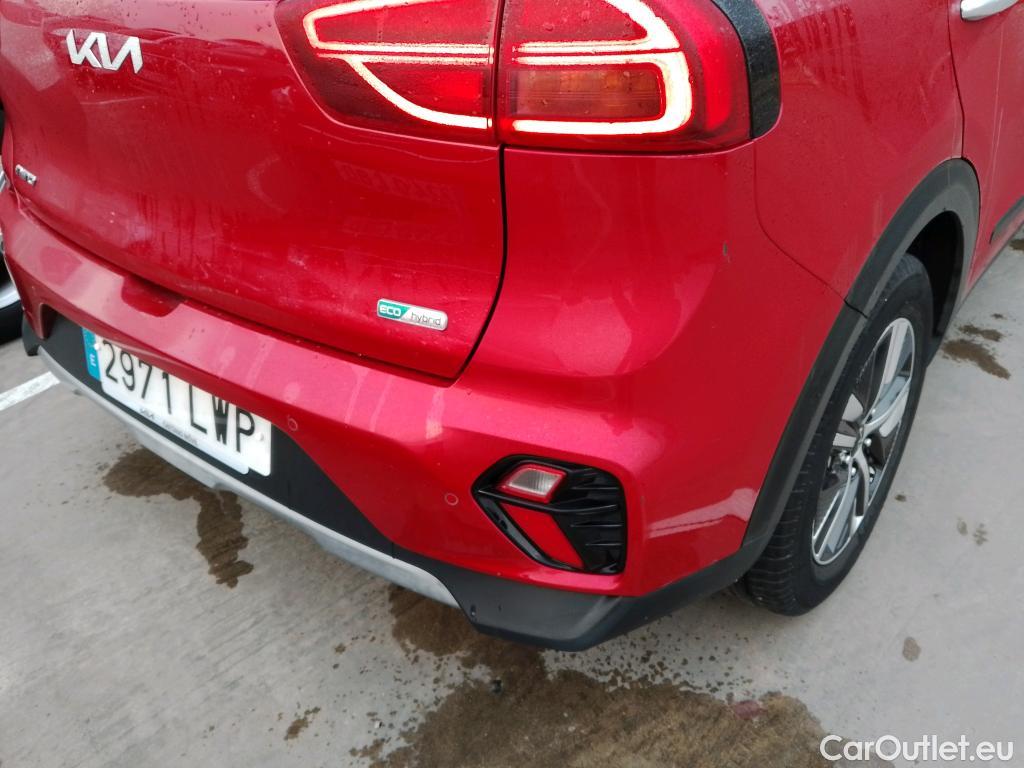  KIA  Niro KIA  / 2019 / 5P / crossover 1.6 GDi HEV 104kW (141CV) Drive #11