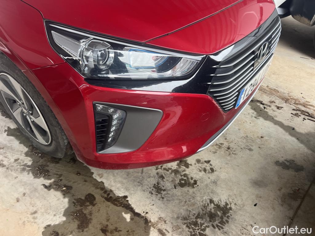  Hyundai   Ioniq HYUNDAI / 2016 / 5P / berlina con portón 1.6 GDI HEV Klass DT #19