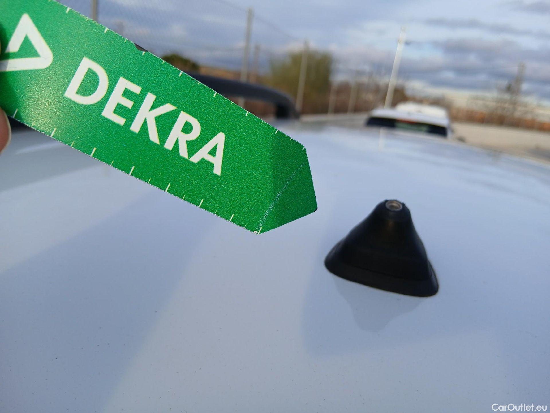  Dacia  Duster DACIA  / 2018 / 5P / todoterreno Comfort Blue dCi 85kW (115CV) 4X4 #40