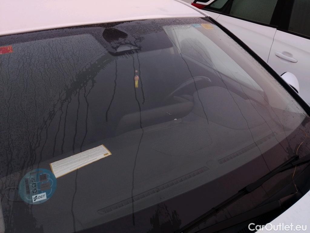  Hyundai  i20 HYUNDAI  / 2020 / 5P / berlina con portón 1.0 TGDI 74kW (100CV) 48V Essence #20