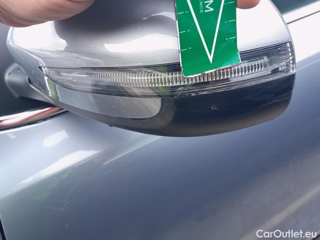  KIA  Sportage KIA  / 2018 / 5P / todoterreno 1.6 MHEV Black Edition 100kW (136CV) 4x2(SP) #31