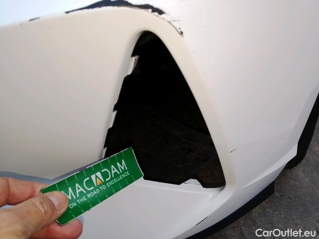  Hyundai  i20 HYUNDAI  / 2020 / 5P / berlina con portón 1.0 TGDI 74kW (100CV) 48V Essence #4