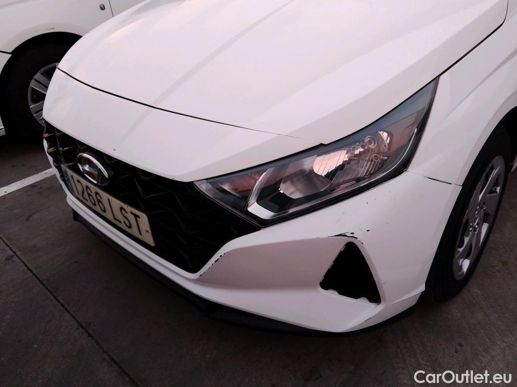  Hyundai  i20 HYUNDAI  / 2020 / 5P / berlina con portón 1.0 TGDI 74kW (100CV) 48V Essence #28