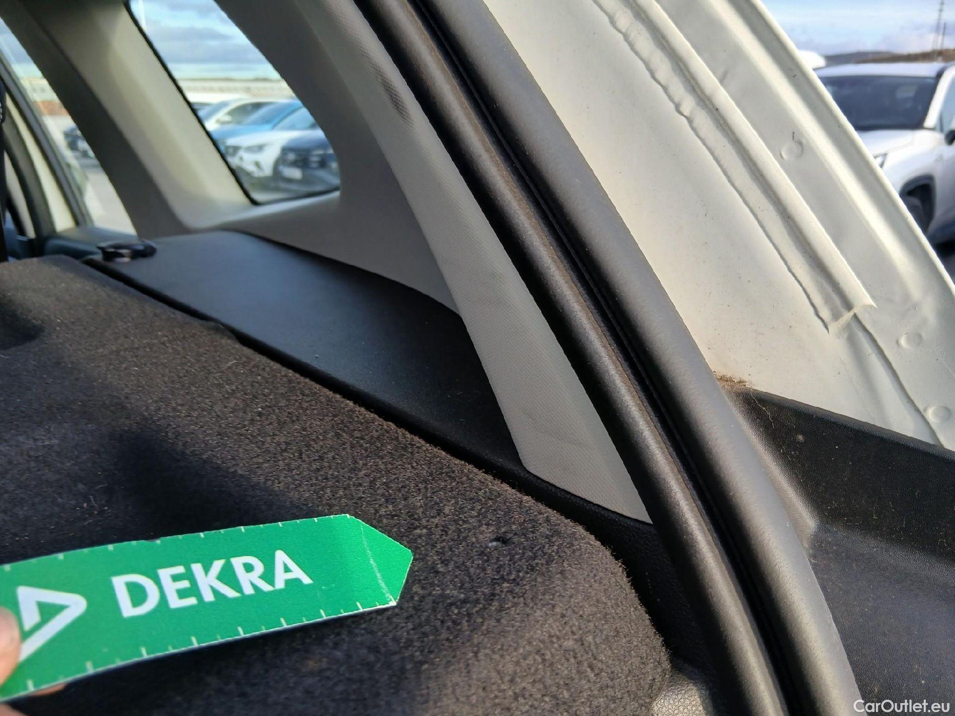  Dacia  Duster DACIA  / 2018 / 5P / todoterreno Comfort Blue dCi 85kW (115CV) 4X4 #51