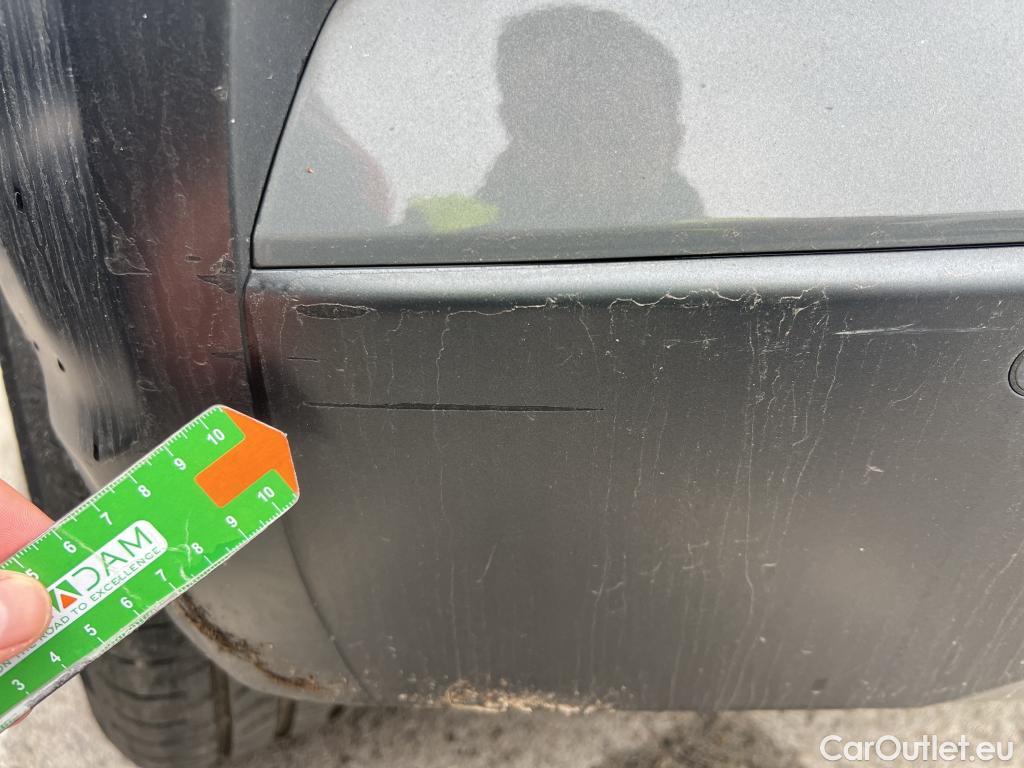  Hyundai  Konna HYUNDAI Kona / 2017 / 5P / todoterreno 1.6 GDI HEV SLE DCT #28