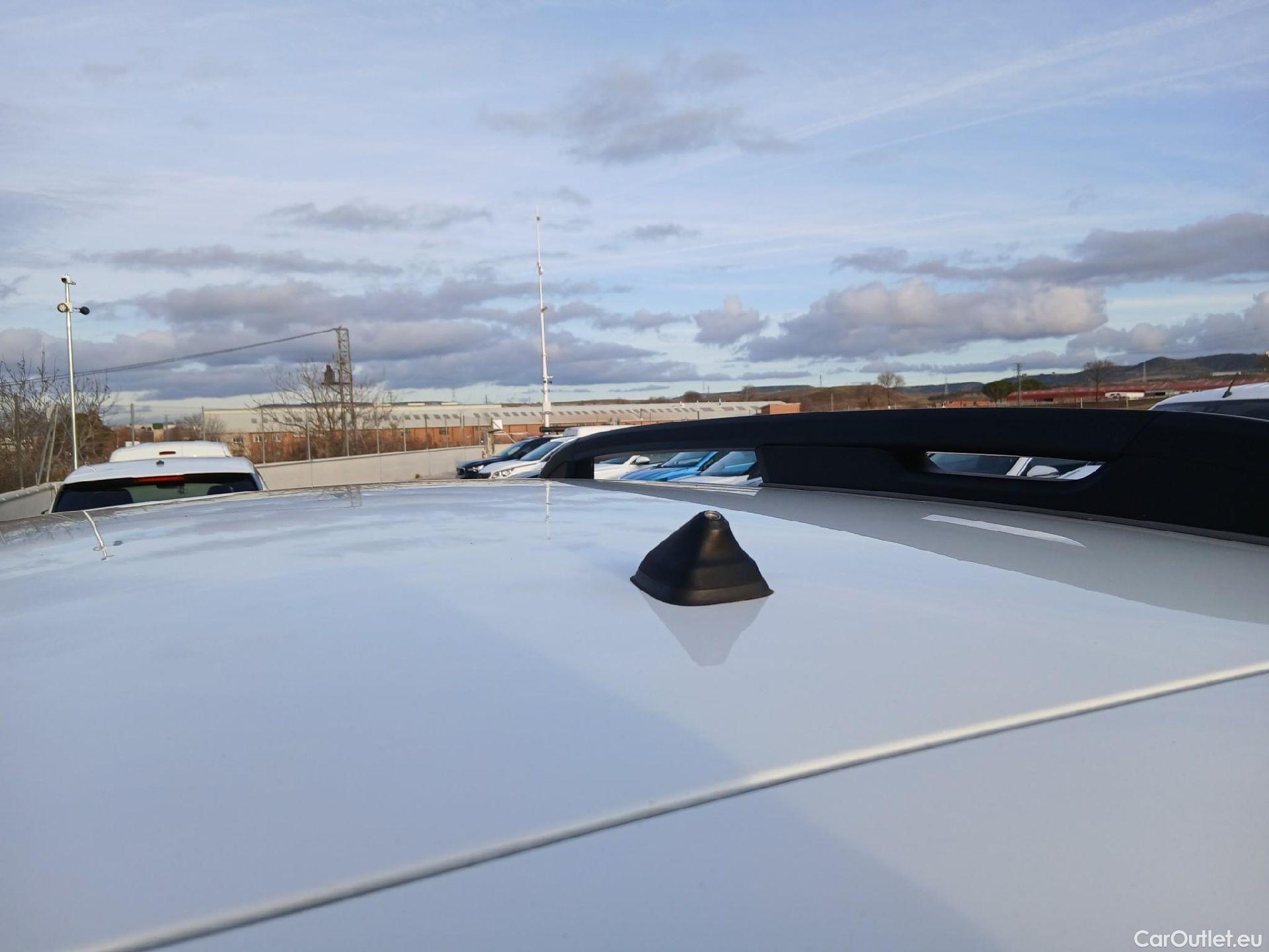  Dacia  Duster DACIA  / 2018 / 5P / todoterreno Comfort Blue dCi 85kW (115CV) 4X4 #39