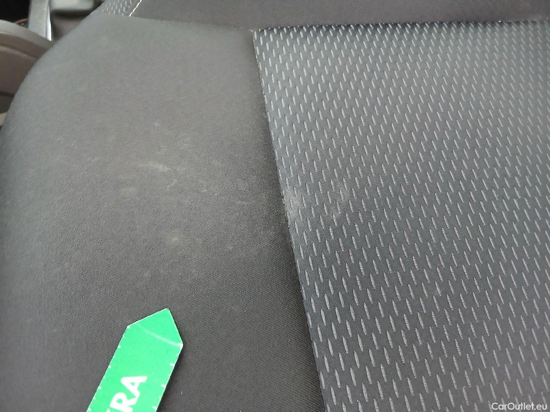  Dacia  Duster DACIA  / 2018 / 5P / todoterreno Comfort Blue dCi 85kW (115CV) 4X4 #42