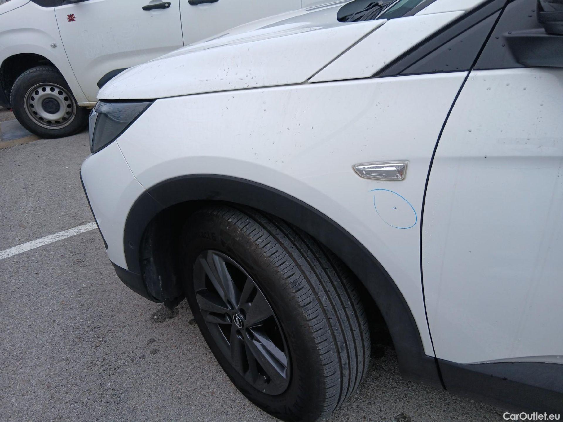  Opel   Grandland X OPEL Grandland / 2021 / 5P / todoterreno 1.5 CDTi Business Edition Auto #8