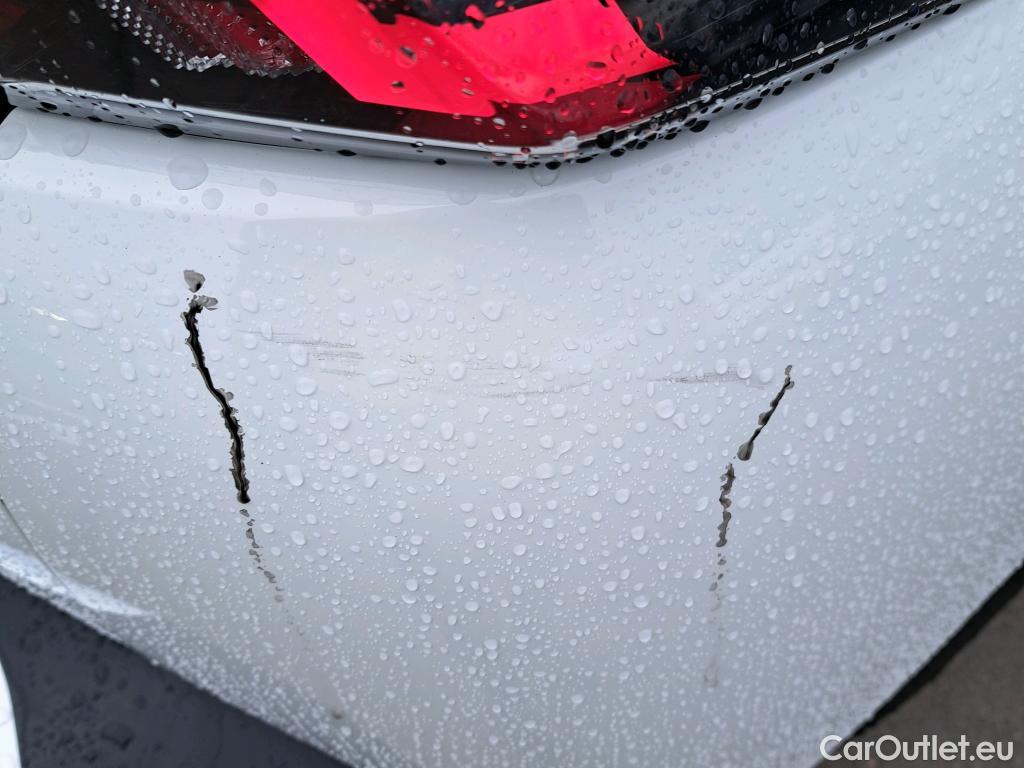  Peugeot  2008 PEUGEOT  / 2019 / 5P / todoterreno Allure BlueHDI 81kW (110CV) #6