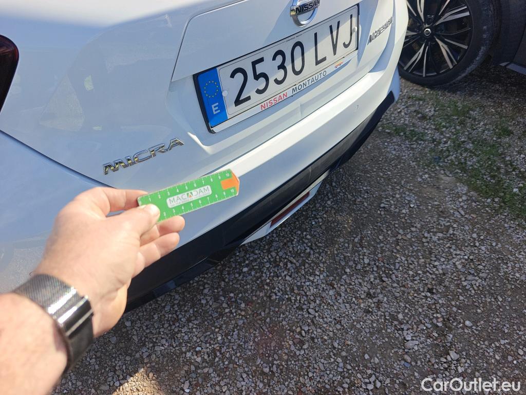  Nissan  Micra NISSAN  / 2017 / 5P / berlina con portón IG-T 68 kW (92 CV) E6D-F N-Design Black #9