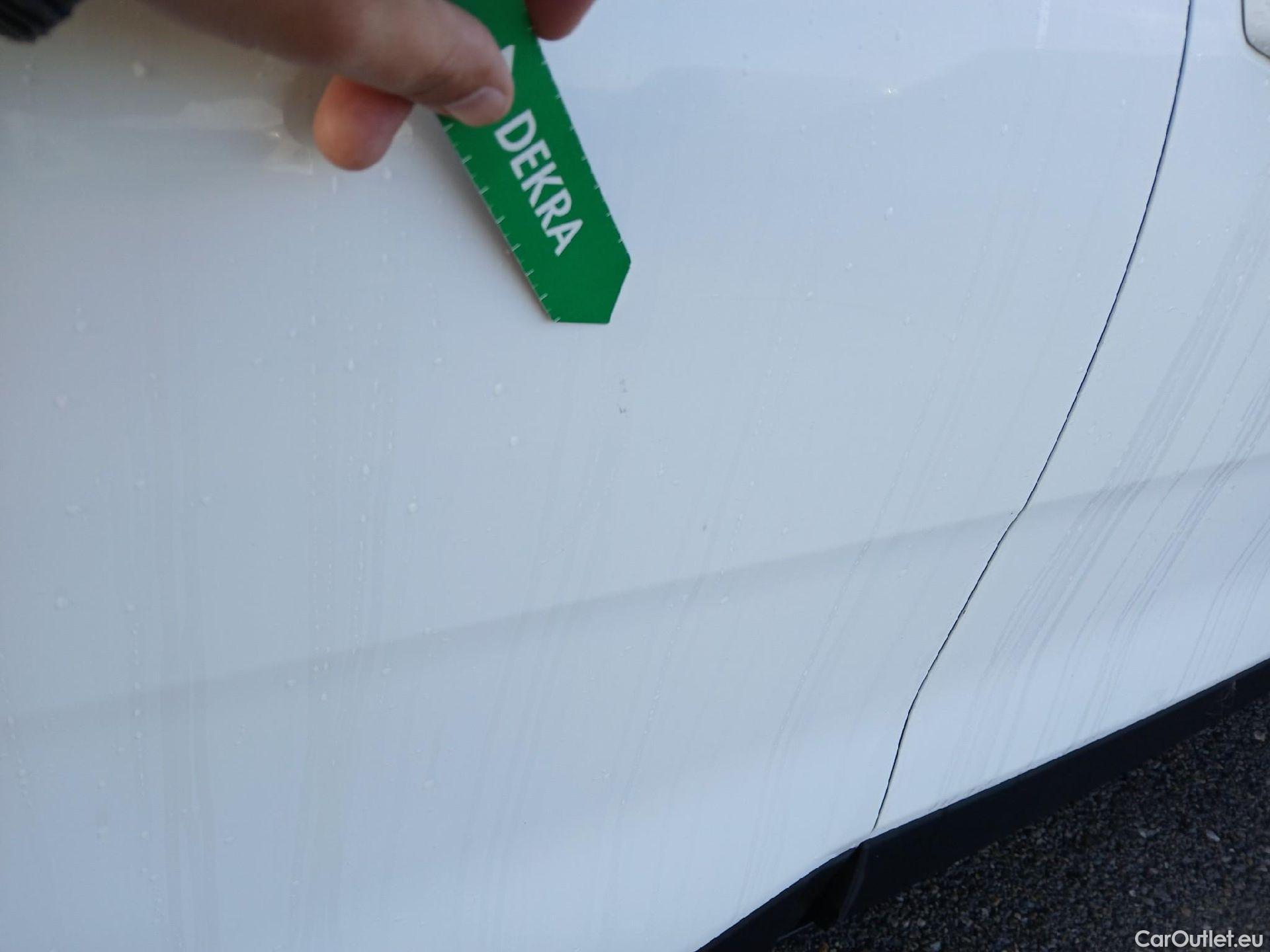  KIA  STONIC KIA  / 2017 / 5P / todoterreno 1.0 T-GDi 74kW (100CV) MHEV iMT Drive #11