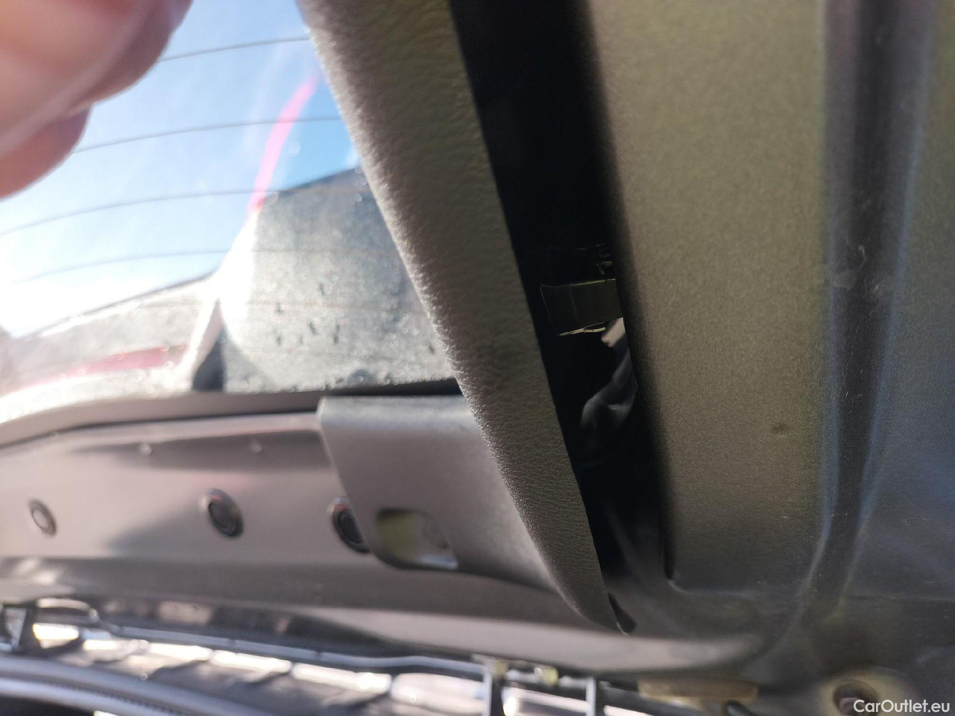  Nissan  Juke NISSAN  / 2019 / 5P / crossover DIG-T 84 kW (114 CV) DCT 7 V N-Connecta (AC2) #31