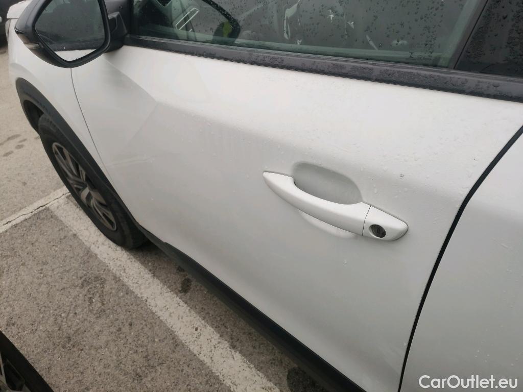  Peugeot  2008 PEUGEOT  / 2019 / 5P / todoterreno Active Puretech 100 S&S BVM6 #3