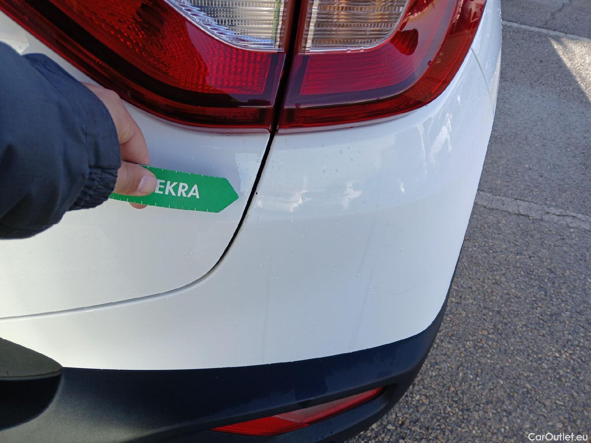  KIA  STONIC KIA  / 2017 / 5P / todoterreno 1.0 T-GDi 74kW (100CV) MHEV iMT Drive #9