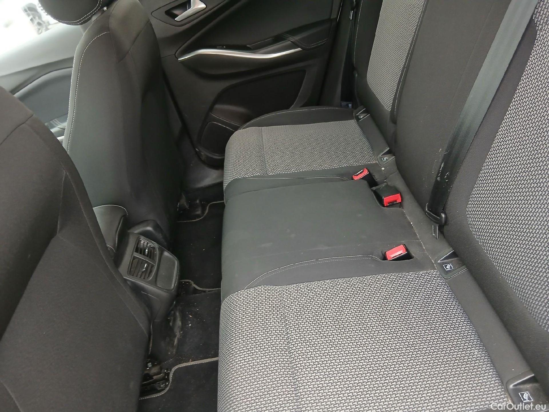  Opel   Grandland X OPEL Grandland / 2021 / 5P / todoterreno 1.5 CDTi Business Edition Auto #40