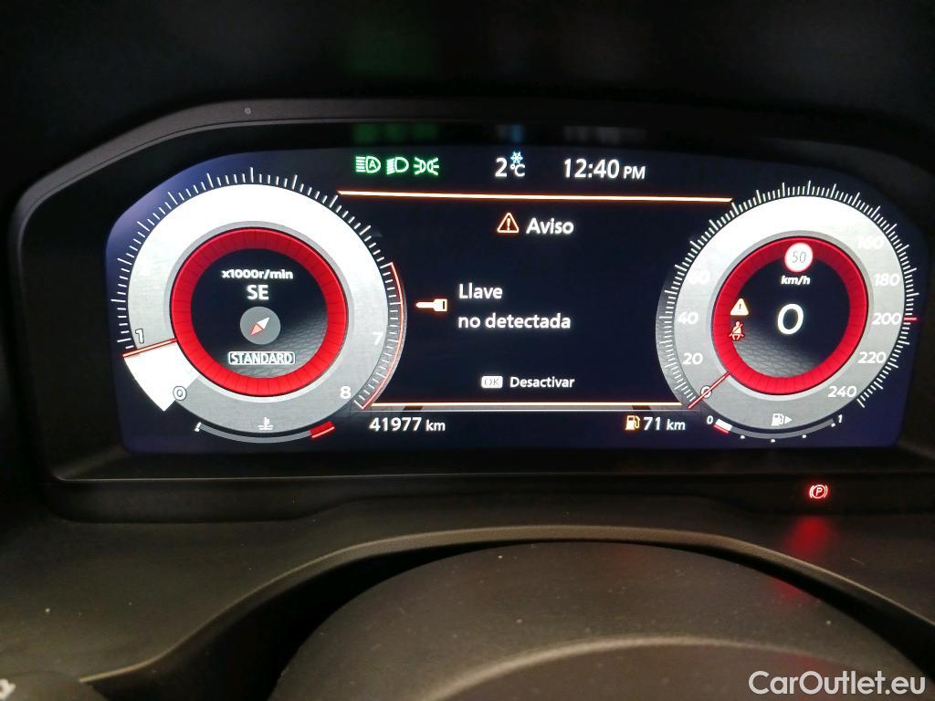  Nissan  Qashqai NISSAN  / 2021 / 5P / todoterreno DIG-T 103kW N-Connecta (Skyline Pack) #14