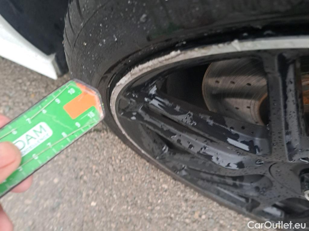  Mercedes  A-Klasse MERCEDES-BENZ Clase A / 2018 / 5P / berlina con portón Mercedes-AMG A 45 S 4MATIC+ #4