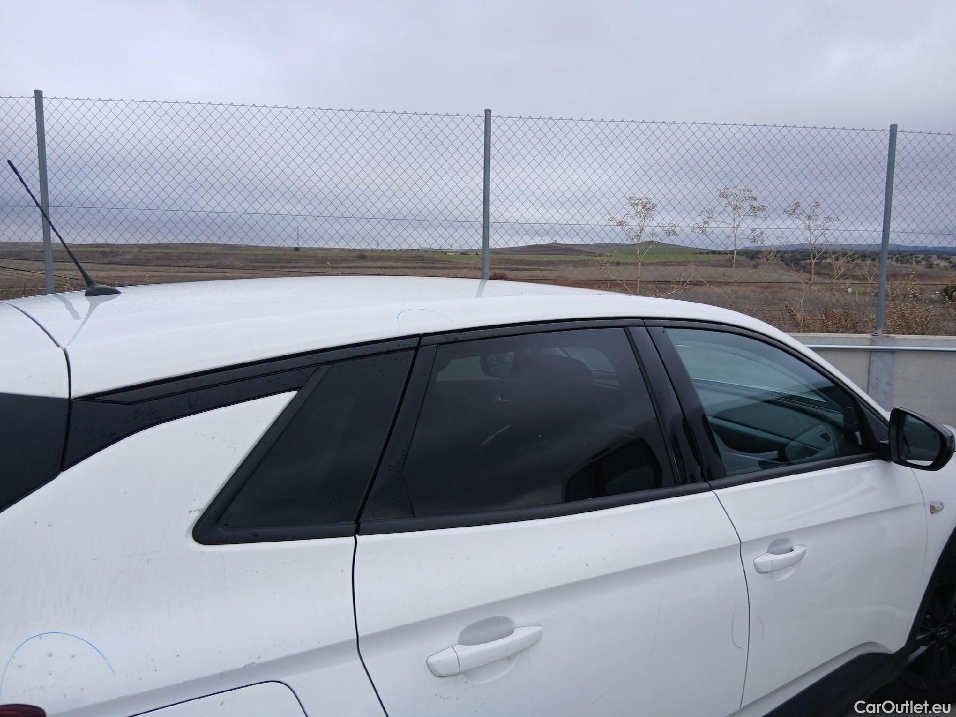  Opel   Grandland X OPEL Grandland / 2021 / 5P / todoterreno 1.5 CDTi Business Edition Auto #34