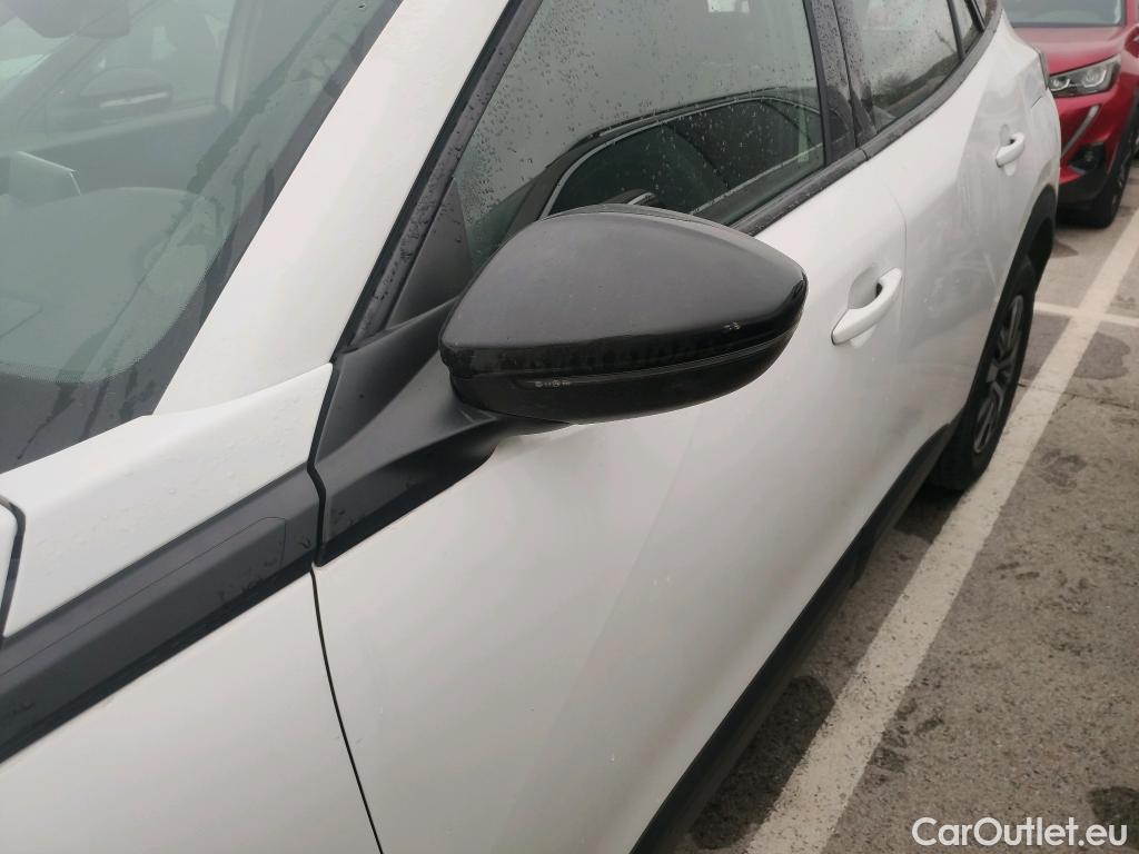  Peugeot  2008 PEUGEOT  / 2019 / 5P / todoterreno Active Puretech 100 S&S BVM6 #27