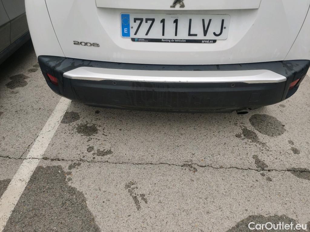  Peugeot  2008 PEUGEOT  / 2019 / 5P / todoterreno Active Puretech 100 S&S BVM6 #1