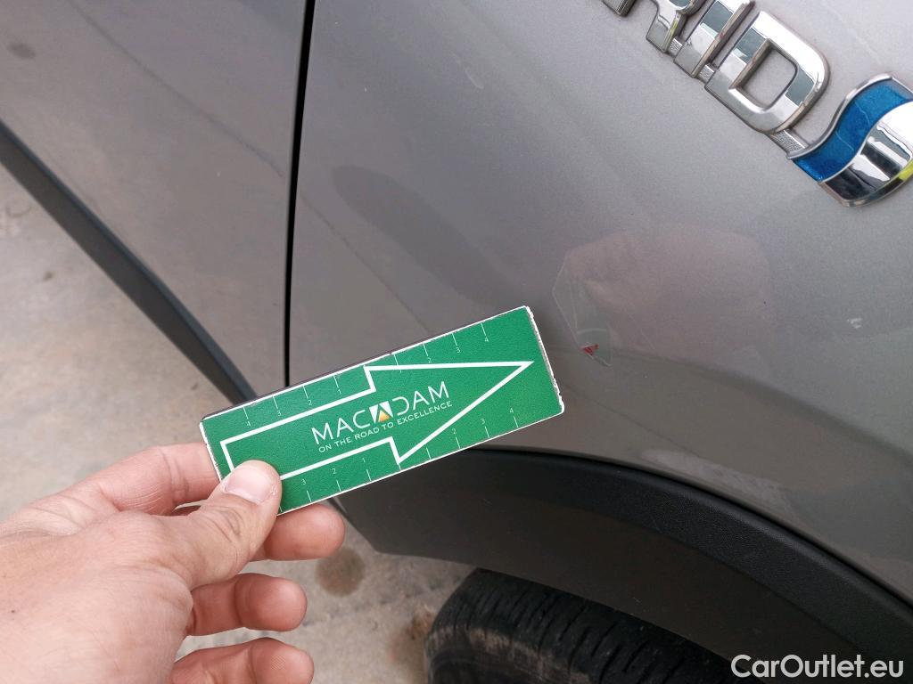  Toyota  RAV4 TOYOTA  / 2018 / 5P / todoterreno 2.5l 220H Advance #27