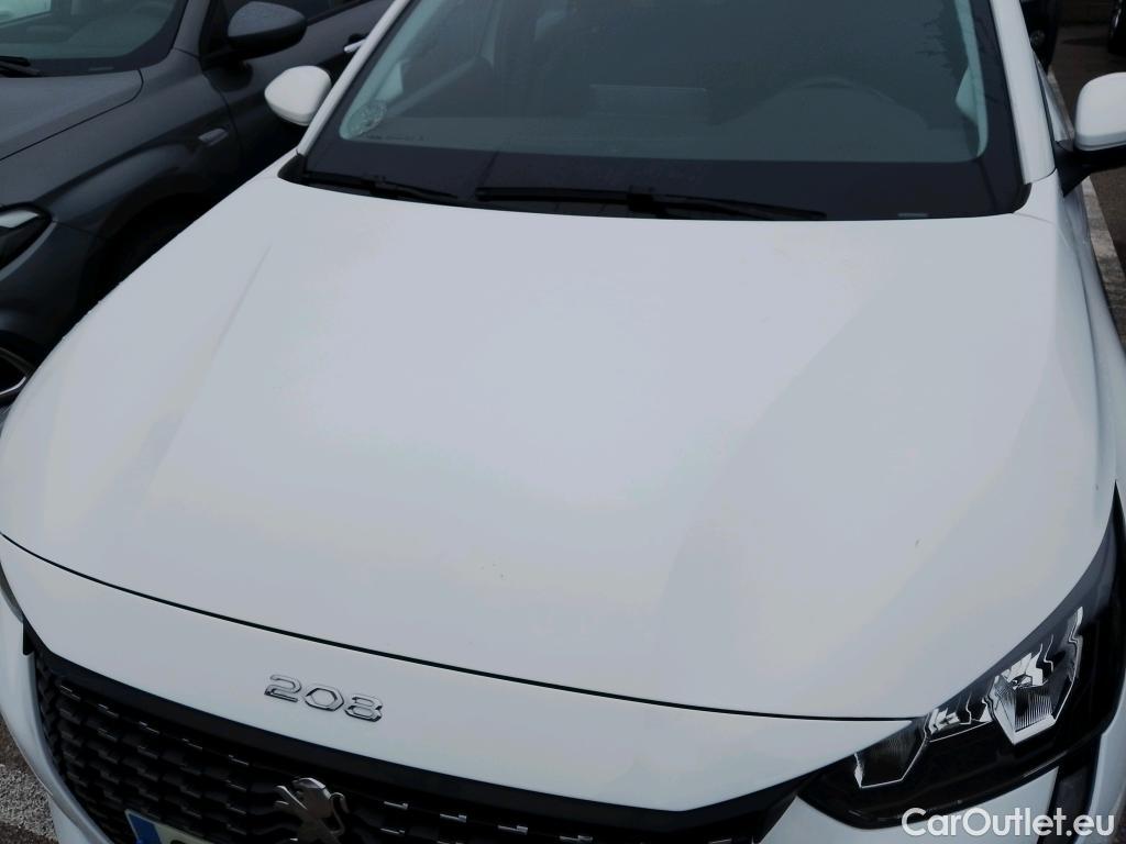  Peugeot  208 PEUGEOT  / 2019 / 5P / berlina con portón BlueHDi 73kW (100CV) Active Pack (AC) #18