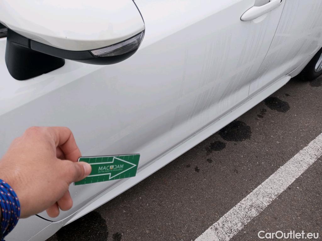  Toyota  Corolla TOYOTA  1.8 125H ACTIVE TECH E-CVT #20