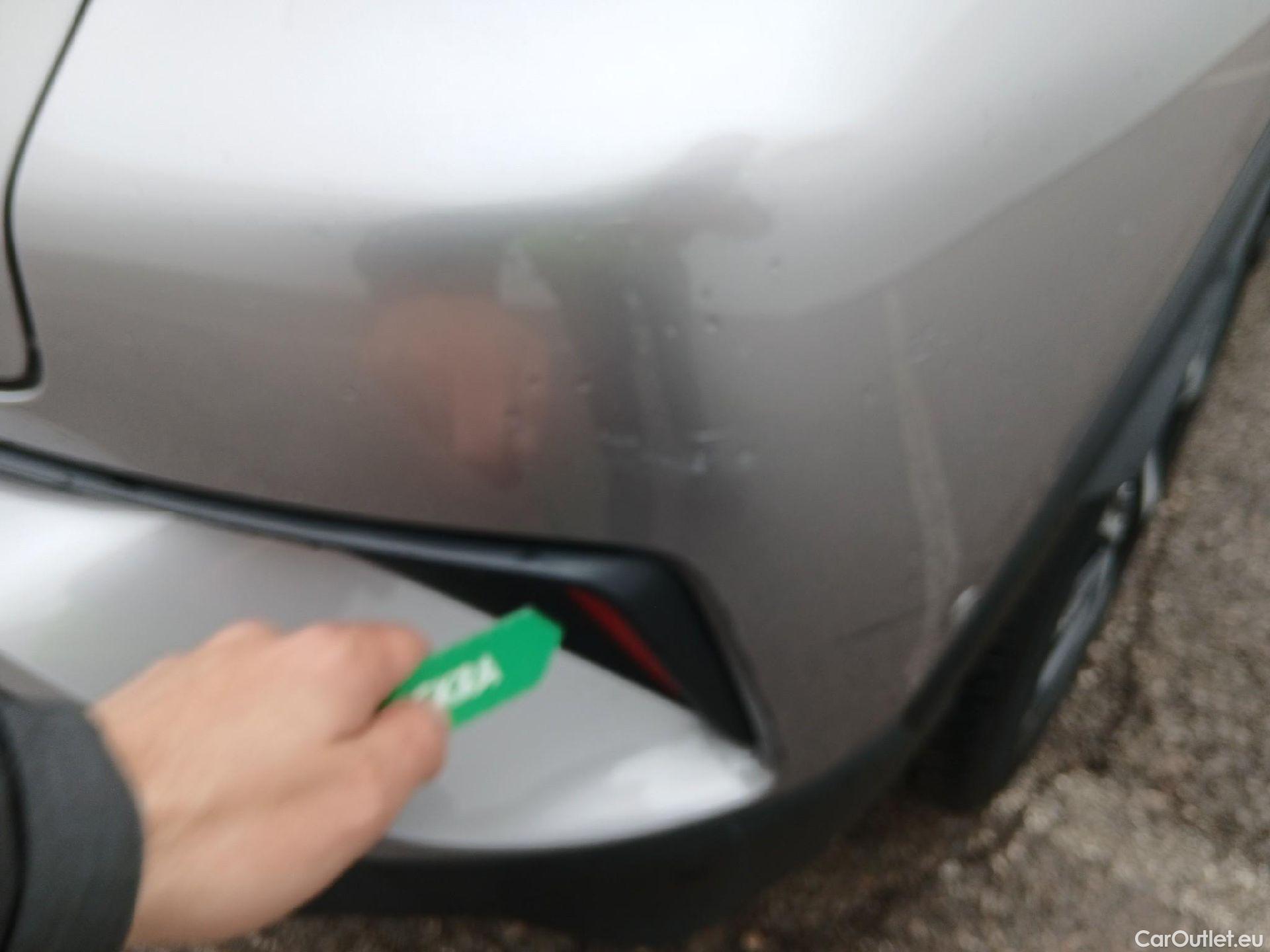  Toyota  C-HR TOYOTA  / 2016 / 5P / todoterreno 1.8 125H Advance (CX) #20