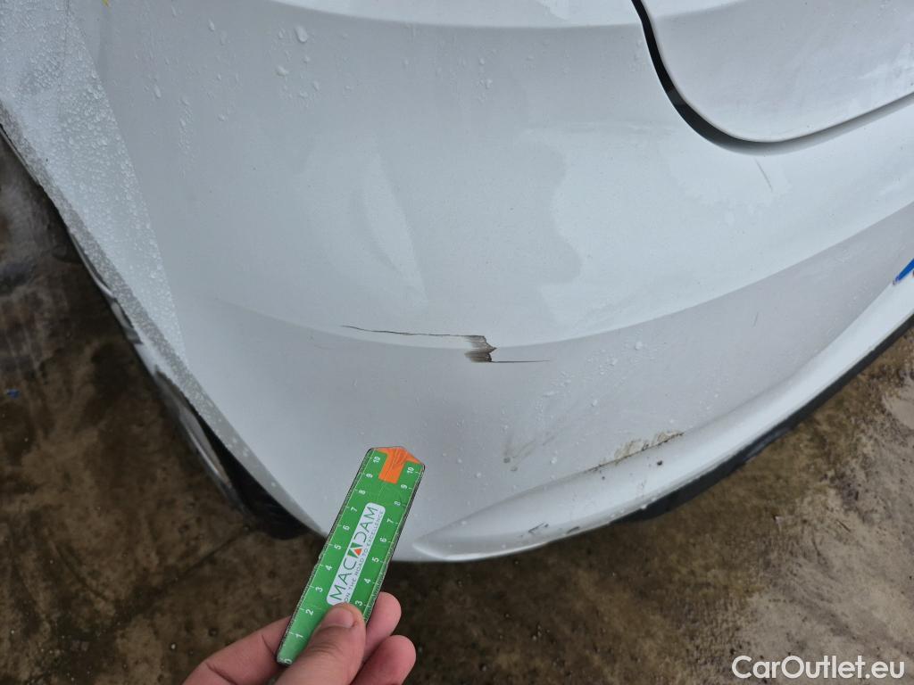  Renault  Clio RENAULT  / 2019 / 5P / berlina con portón Business Blue dCi 74kW (100CV) #15