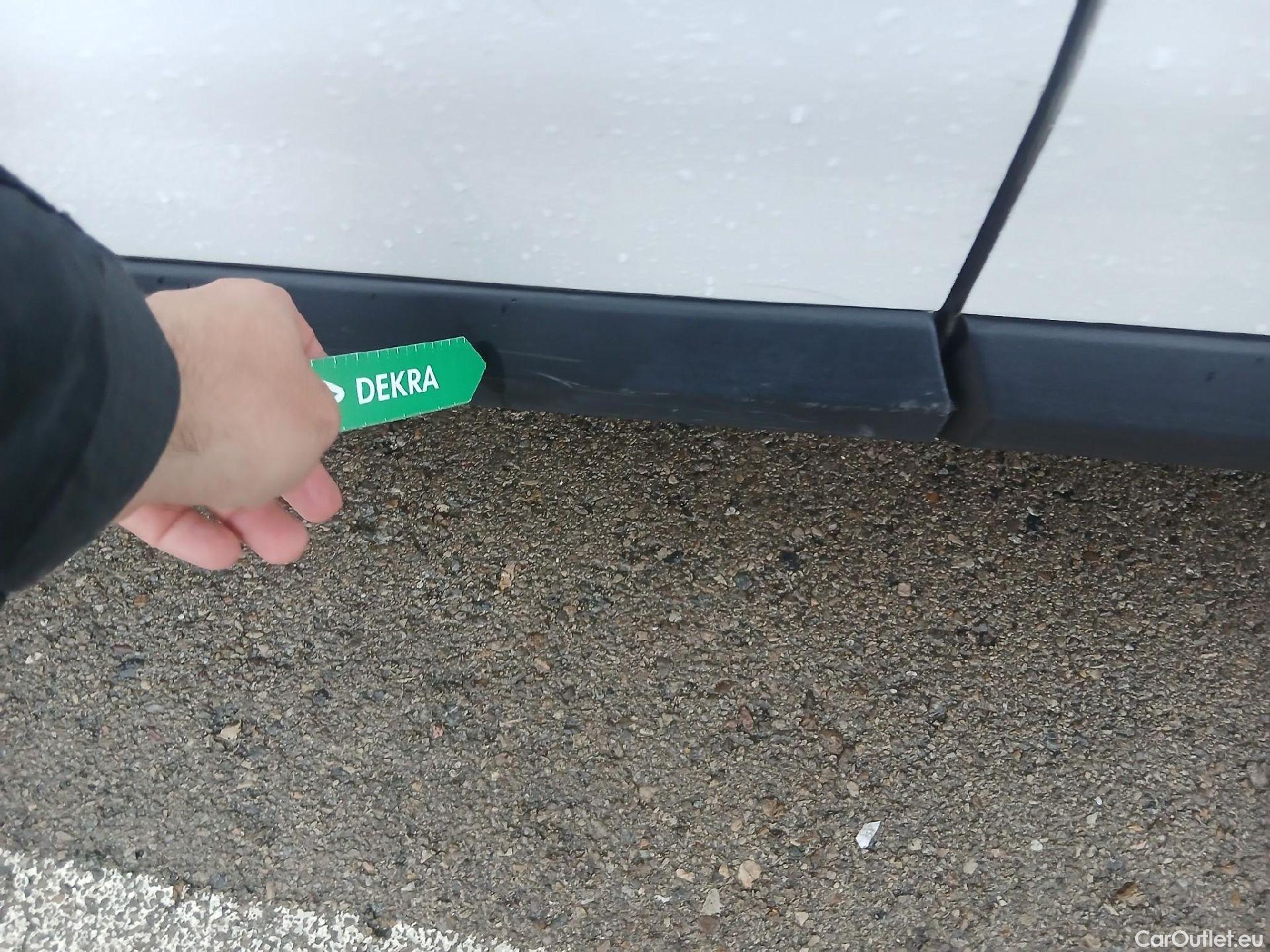  Citroen  Jumpy CITROEN  / 2016 / 4P / furgón Talla M BlueHDi 120 S&S 6v Club (CA) #11