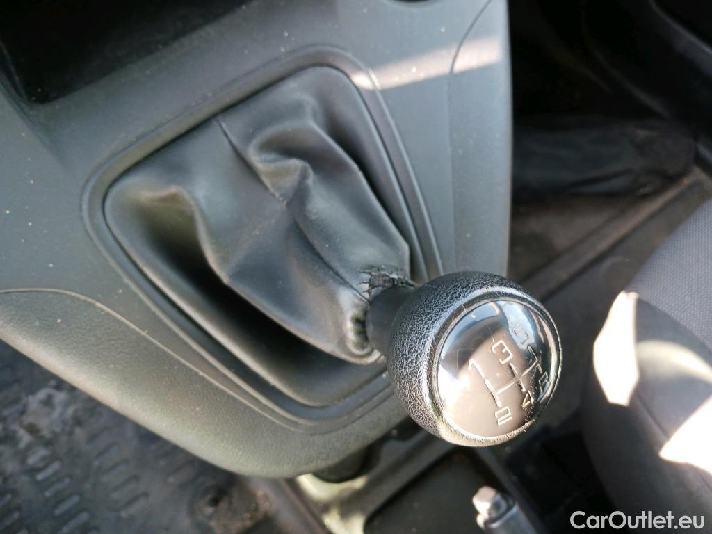  Citroen  Berlingo CITROEN  / 2018 / 3P / furgón derivado de turismo Talla M BlueHDi 73kW CONTROL #25