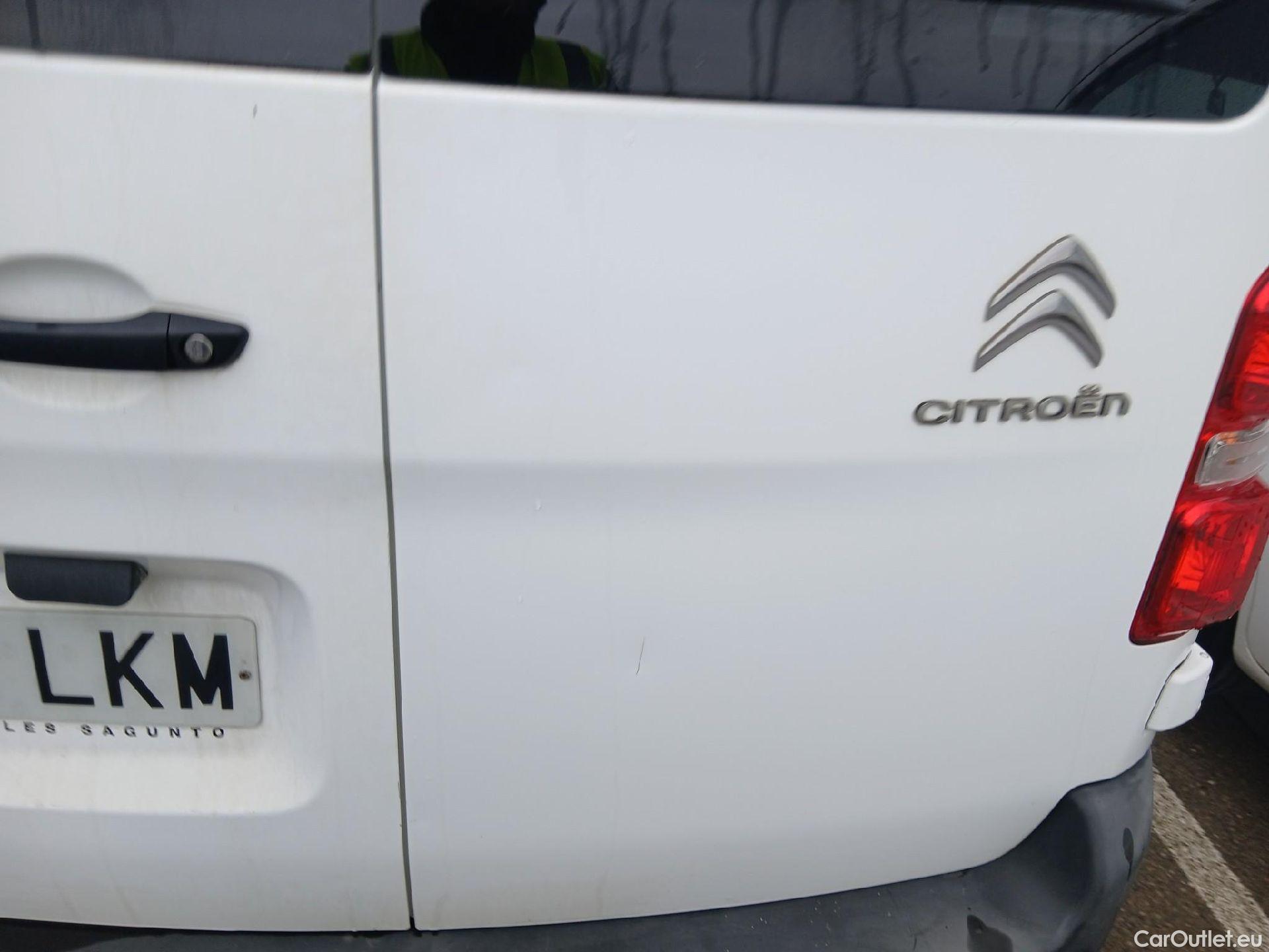  Citroen  Jumpy CITROEN  / 2016 / 4P / combi Talla M BlueHDi 88KW (120CV) 6v Confort #22